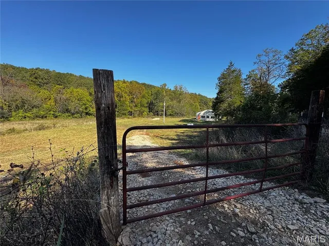 $139,900 | 15134 County Road 301, Eminence, MO 65466