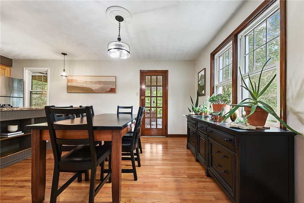 4043 Shoreham Street Pittsburgh, PA 15212 - Photo 11 of 45 a dining room with furniture and window