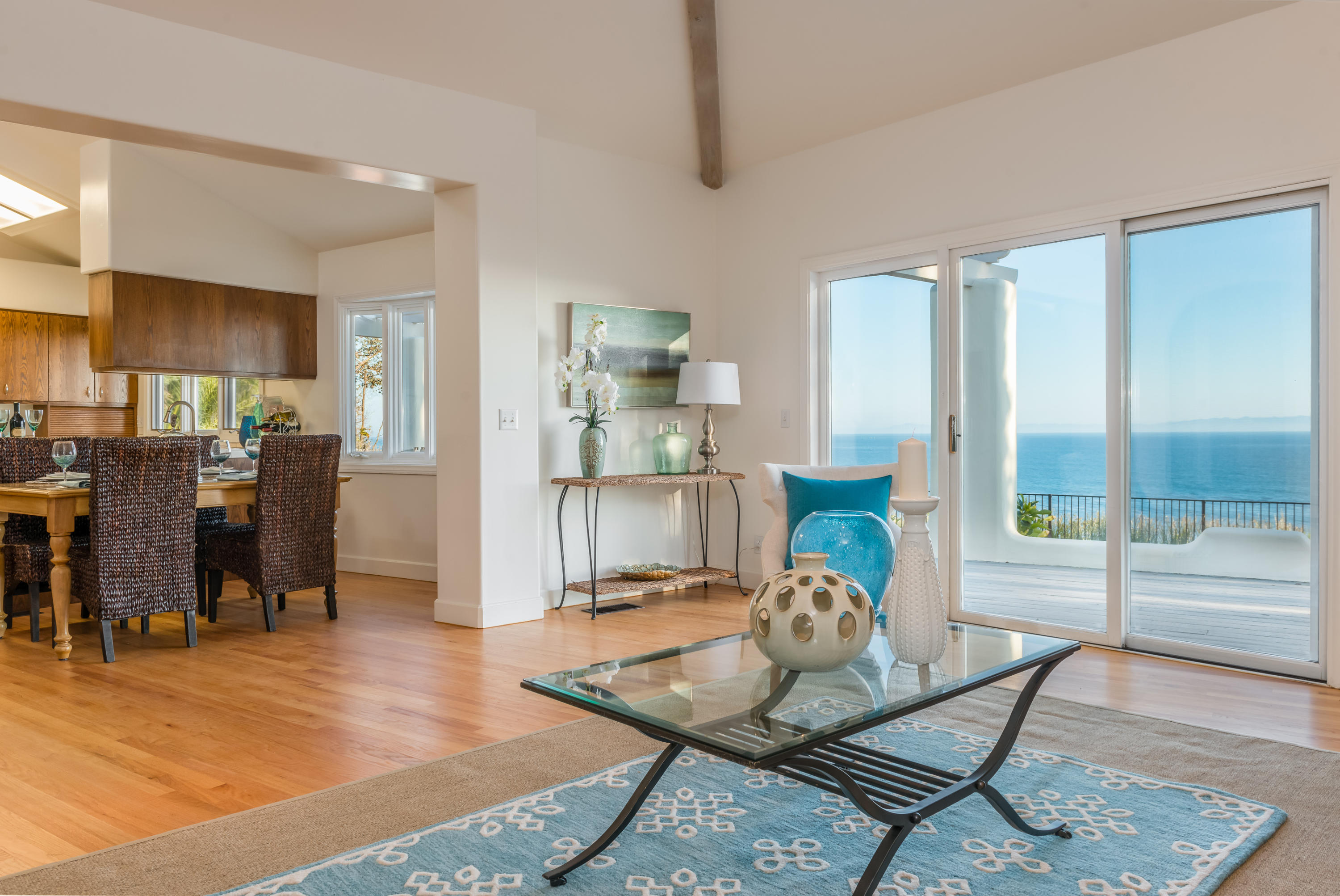 5225 Austin Road Santa Barbara, CA 93111 - Photo 12 of 42 Family Room