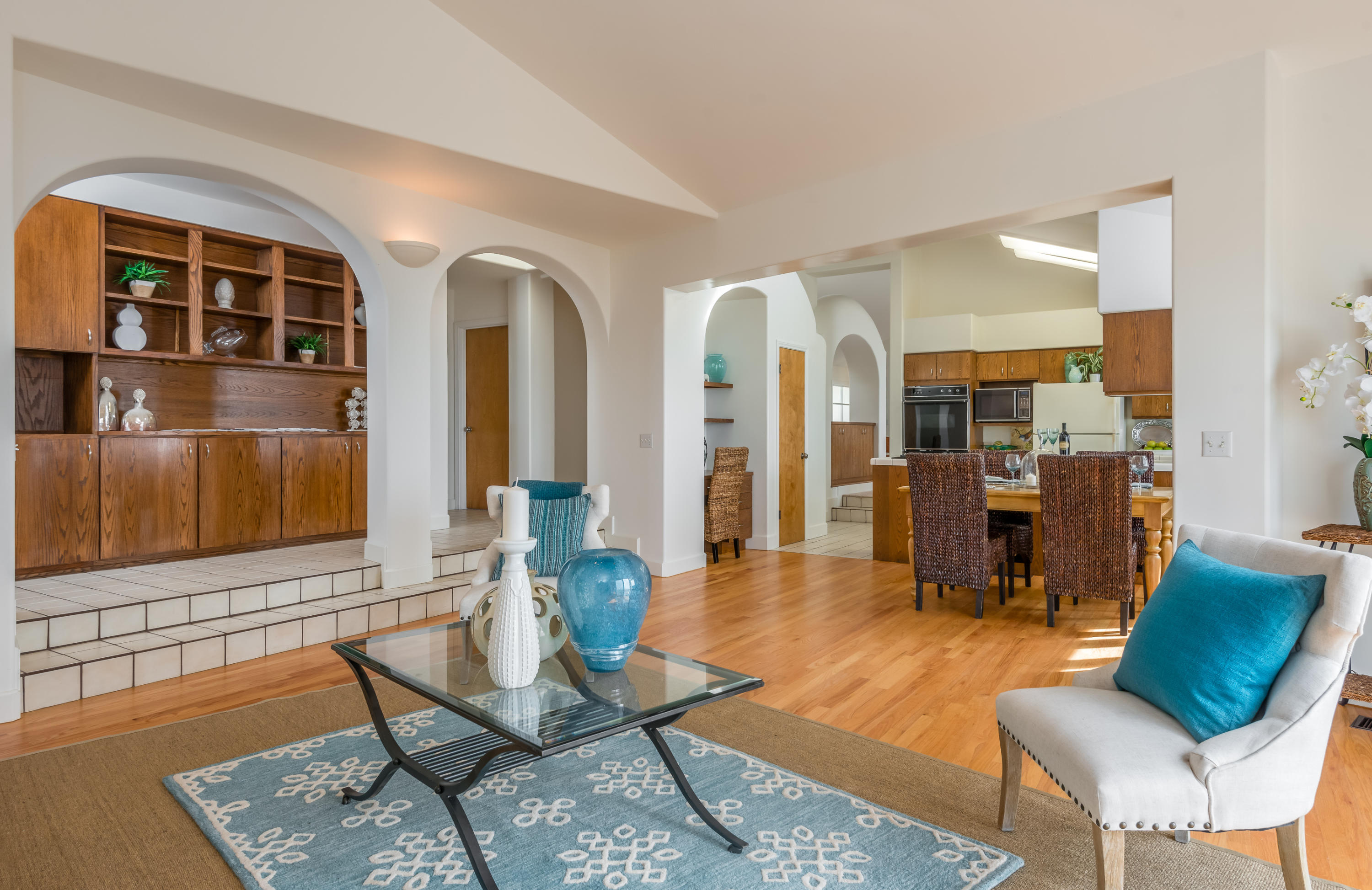 5225 Austin Road Santa Barbara, CA 93111 - Photo 13 of 42 Family Room