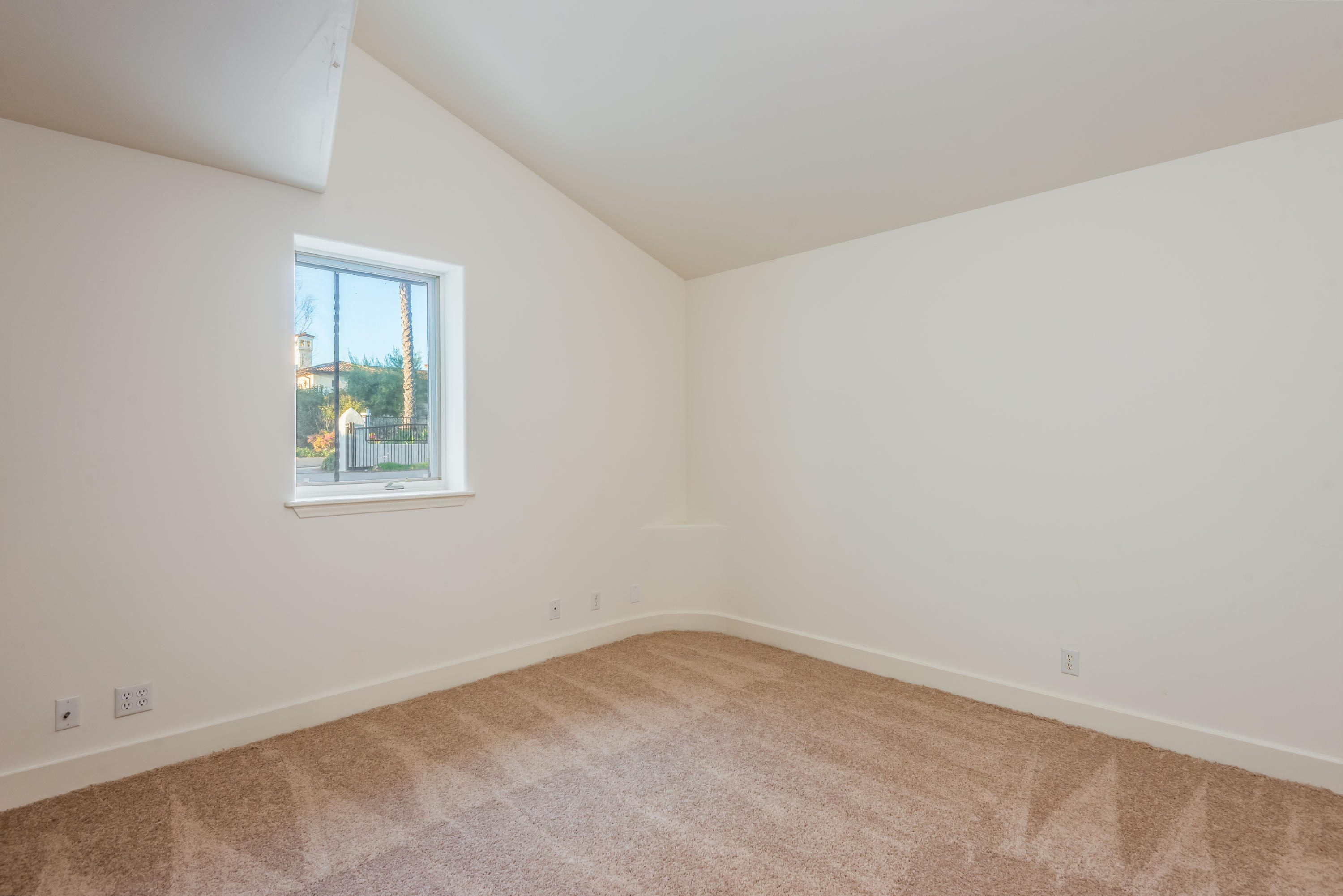 5225 Austin Road Santa Barbara, CA 93111 - Photo 23 of 42 Bedroom 2