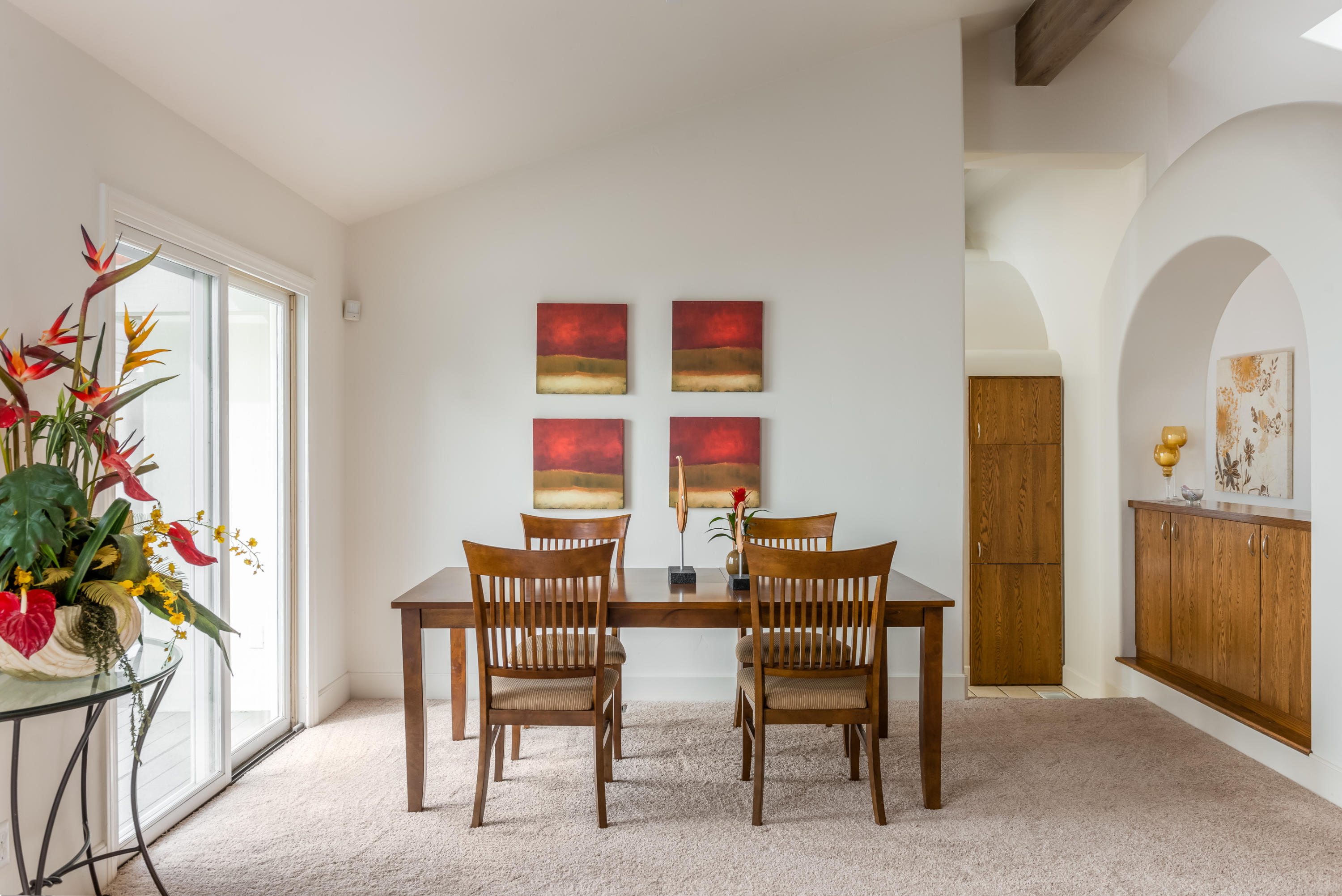 5225 Austin Road Santa Barbara, CA 93111 - Photo 9 of 42 Dining Area