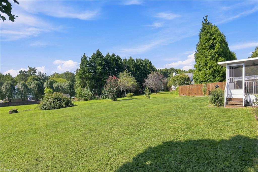 6315 Hampton Knoll Road Clemmons, NC 27012 - Photo 29 of 31 Gallery Image 29