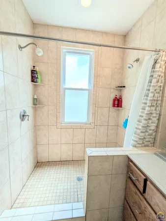 $239,500 | 709 East California Street, Osage City, KS 66523