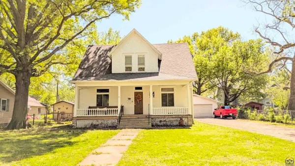 $239,500 | 709 East California Street, Osage City, KS 66523