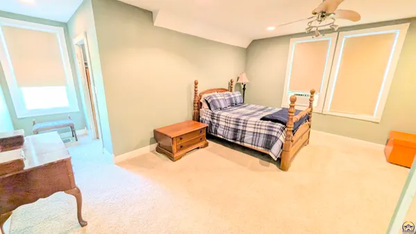 $239,500 | 709 East California Street, Osage City, KS 66523