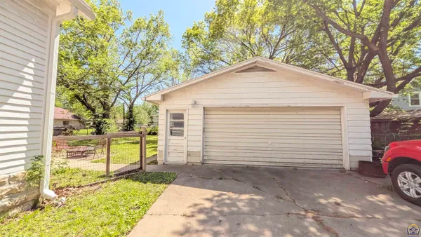 $239,500 | 709 East California Street, Osage City, KS 66523