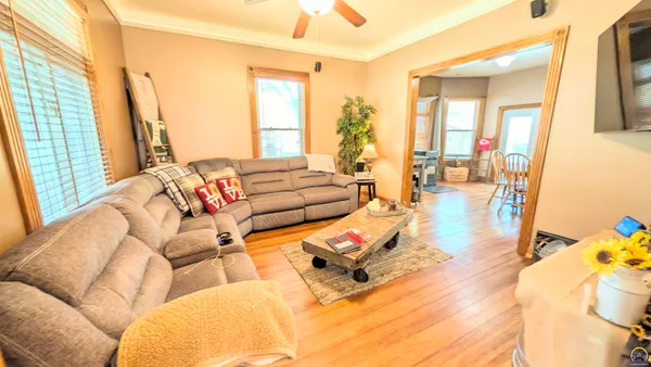$239,500 | 709 East California Street, Osage City, KS 66523