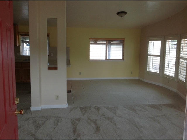 385 Berry Road Watsonville, CA 95076 - Photo 3 of 9 Gallery Image 3