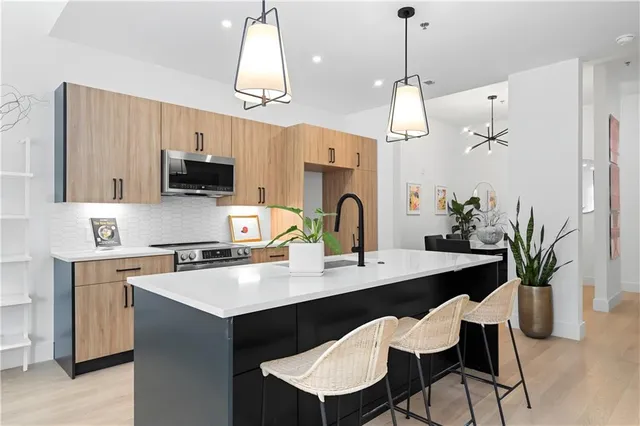 $799,000 | 567 Ponce De Leon Avenue Northeast, Unit 503, Atlanta, GA 30308