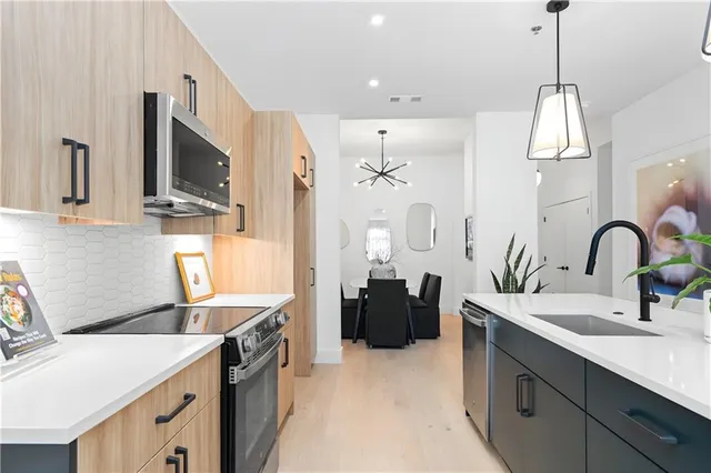 $799,000 | 567 Ponce De Leon Avenue Northeast, Unit 503, Atlanta, GA 30308