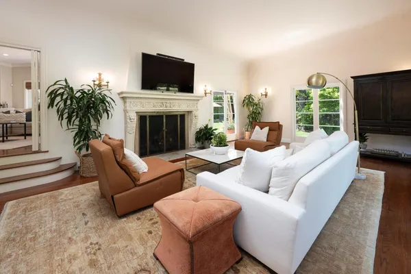 $7,395,000 | 335 El Portal Avenue, Hillsborough, CA 94010
