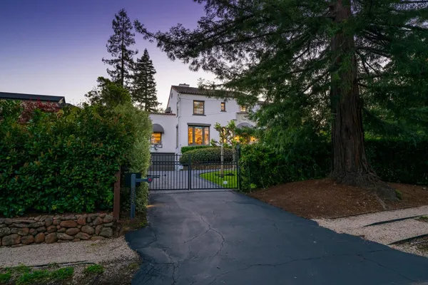 $7,395,000 | 335 El Portal Avenue, Hillsborough, CA 94010