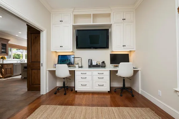 $7,395,000 | 335 El Portal Avenue, Hillsborough, CA 94010