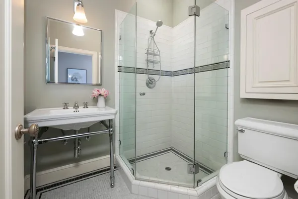 $7,395,000 | 335 El Portal Avenue, Hillsborough, CA 94010