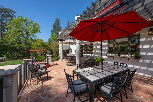 $7,395,000 | 335 El Portal Avenue, Hillsborough, CA 94010