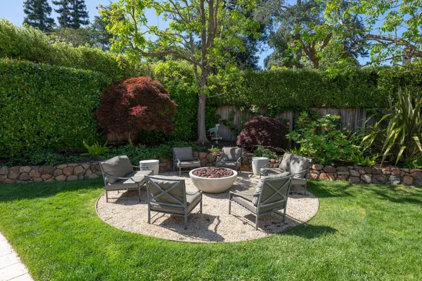 $7,395,000 | 335 El Portal Avenue, Hillsborough, CA 94010
