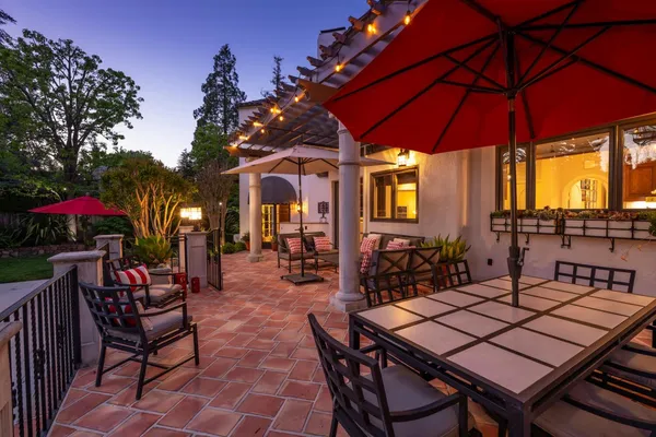 $7,395,000 | 335 El Portal Avenue, Hillsborough, CA 94010