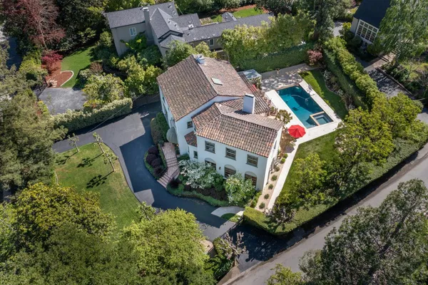 $7,395,000 | 335 El Portal Avenue, Hillsborough, CA 94010