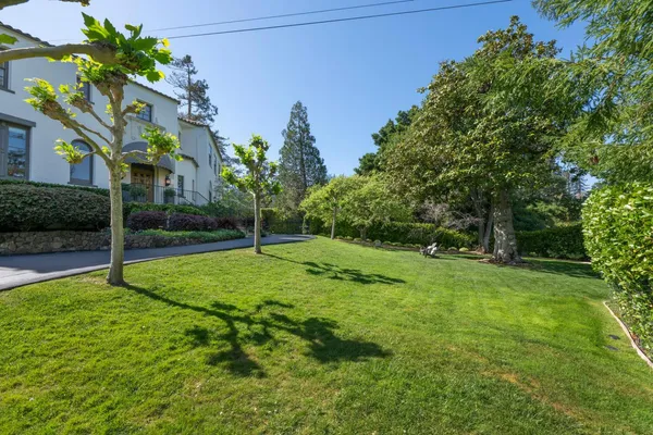 $7,395,000 | 335 El Portal Avenue, Hillsborough, CA 94010
