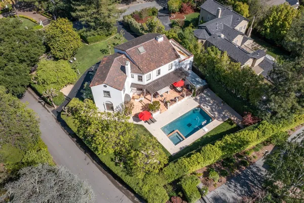 $7,395,000 | 335 El Portal Avenue, Hillsborough, CA 94010