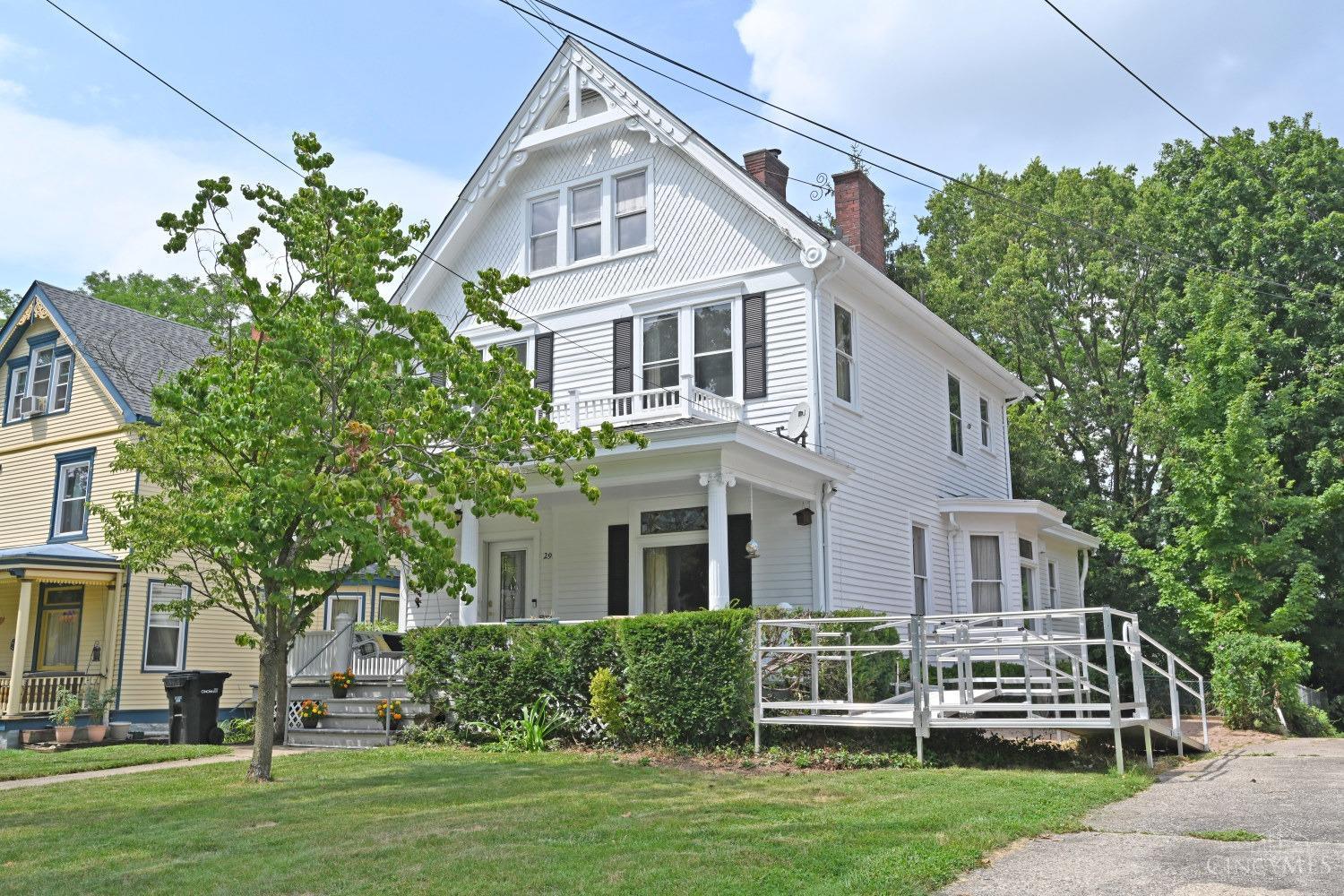 2916 Urwiler Avenue Cincinnati, OH 45211 - Photo 2 of 51 Gallery Image 2