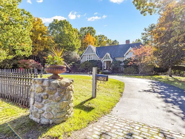 $1,995,000 | 701 Country Way, Scituate, MA 02066