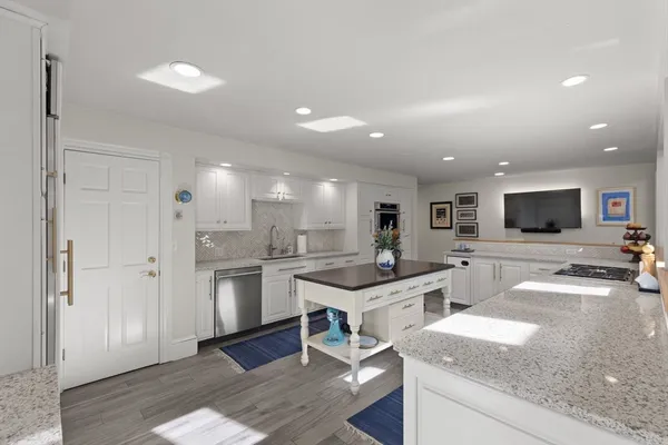 $1,995,000 | 701 Country Way, Scituate, MA 02066