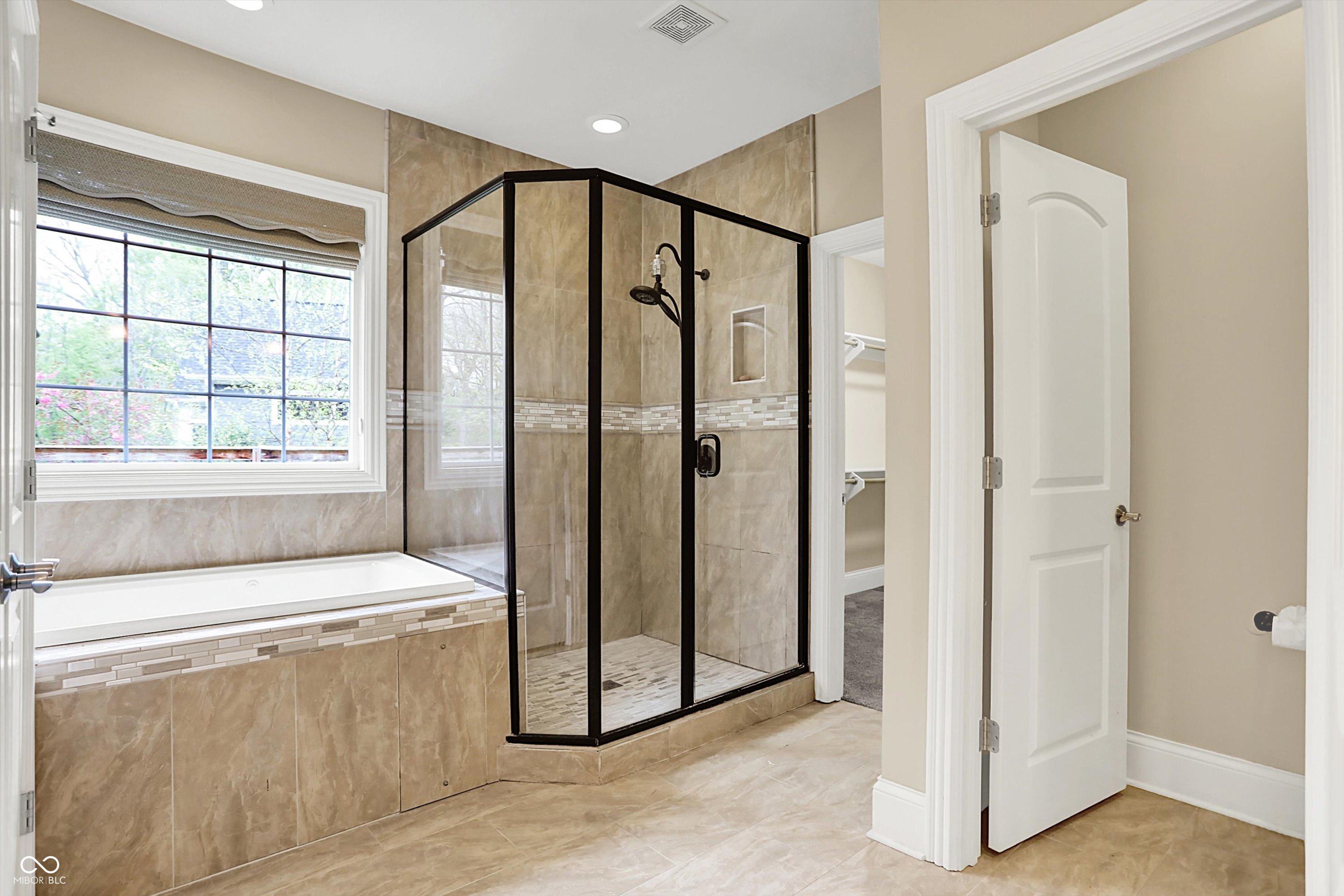 5212 Knollton Road Indianapolis, IN 46228 - Photo 20 of 44 Gallery Image 20