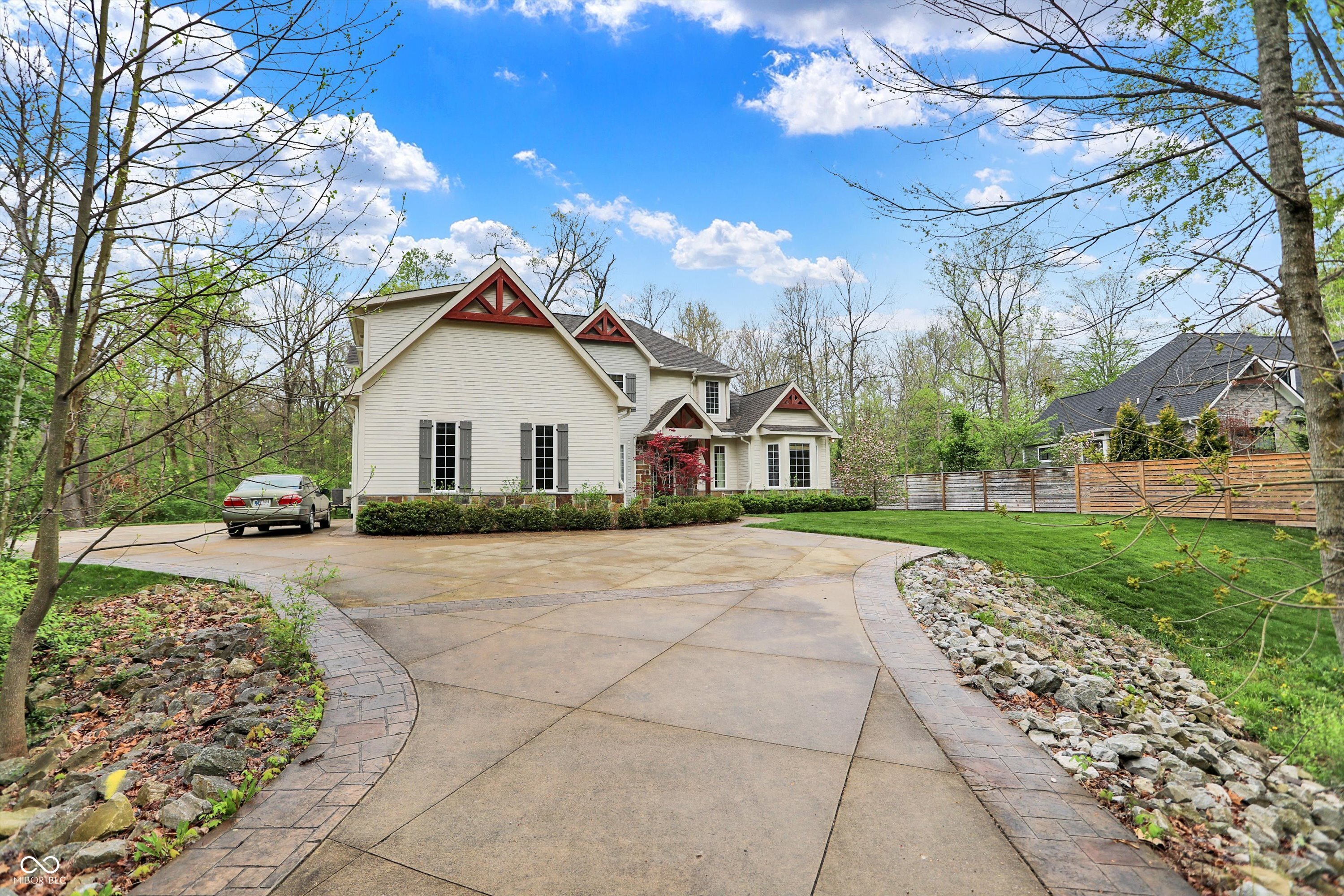 5212 Knollton Road Indianapolis, IN 46228 - Photo 2 of 44 Gallery Image 2