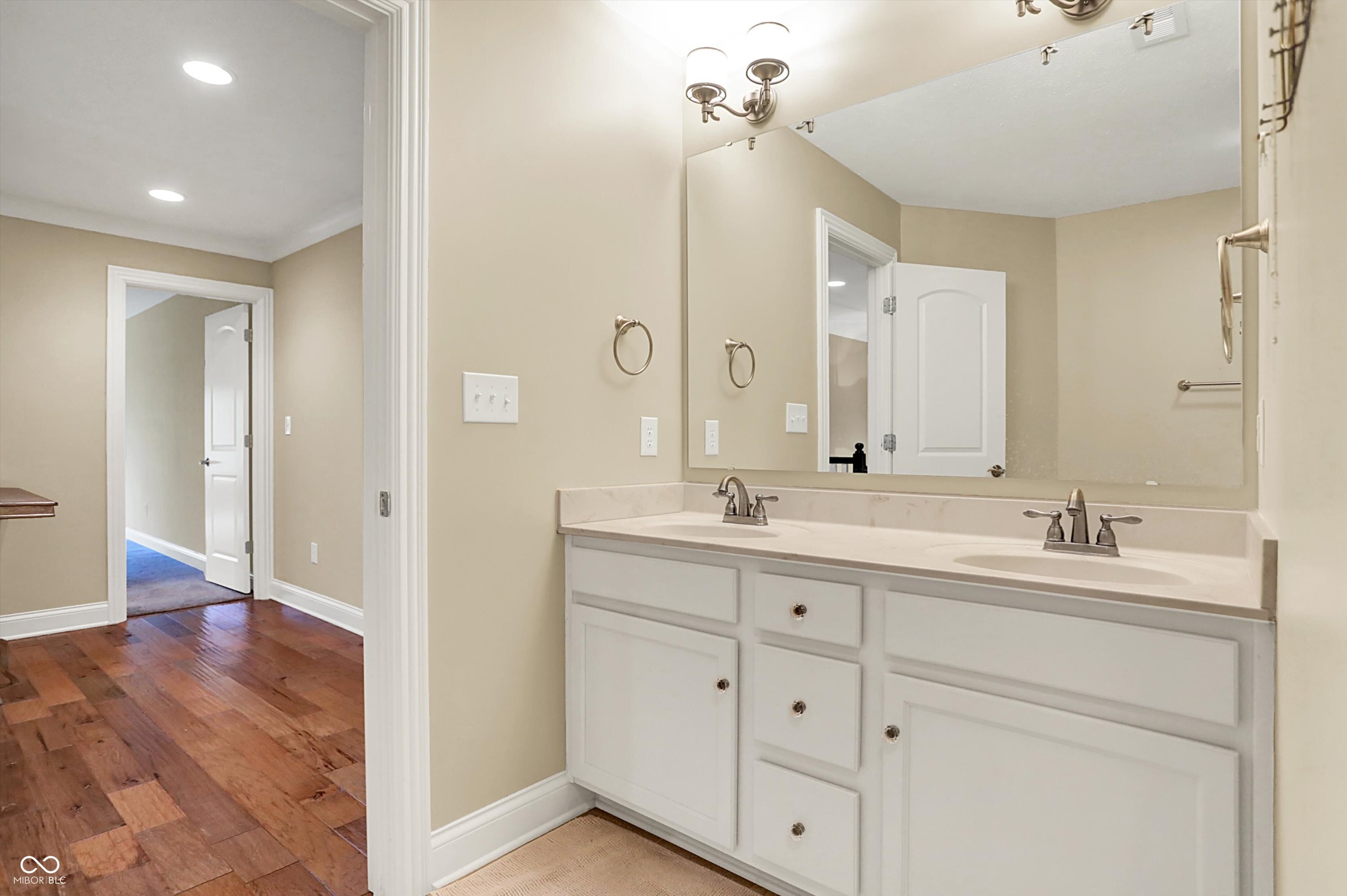 5212 Knollton Road Indianapolis, IN 46228 - Photo 37 of 44 Gallery Image 37