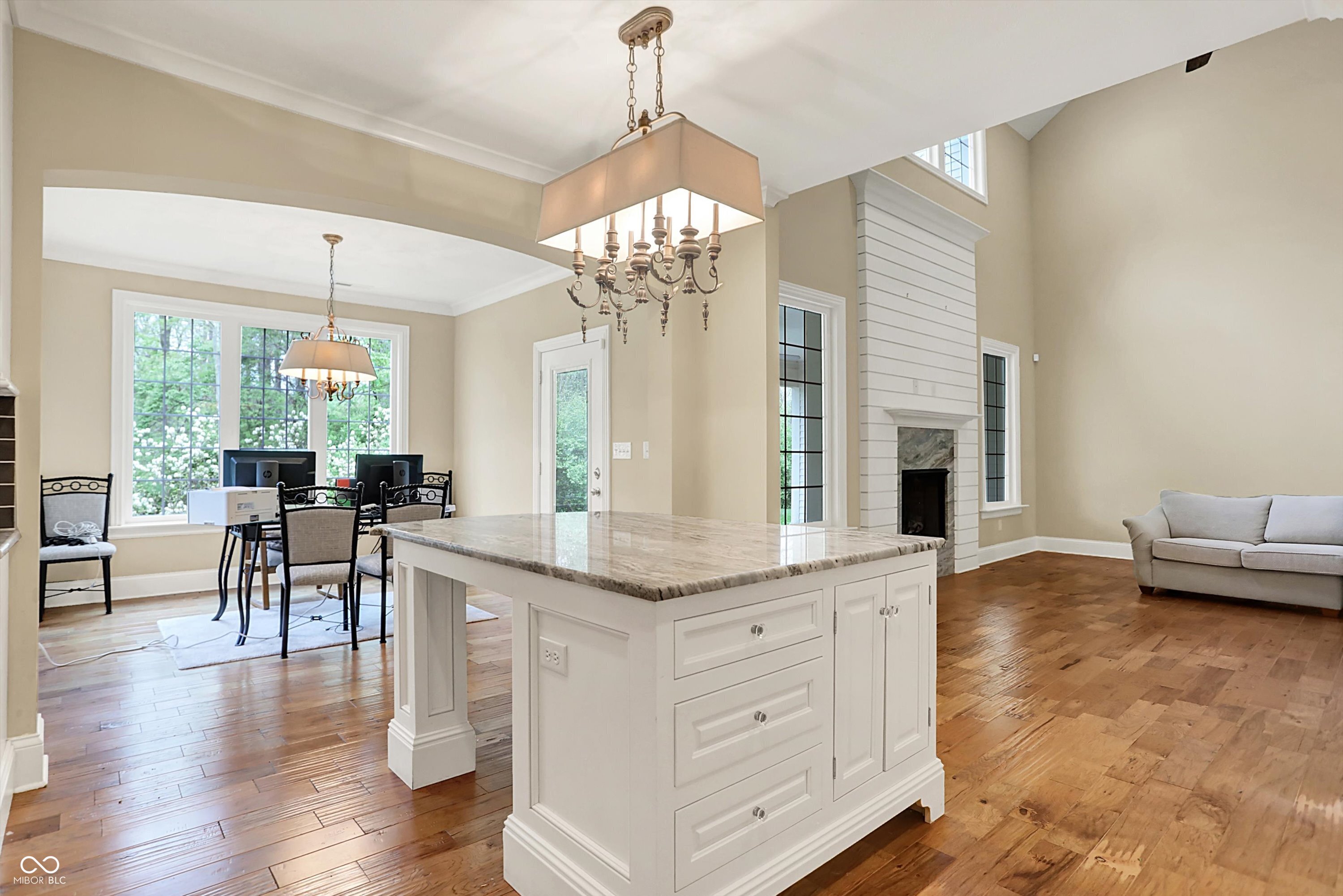5212 Knollton Road Indianapolis, IN 46228 - Photo 9 of 44 Gallery Image 9
