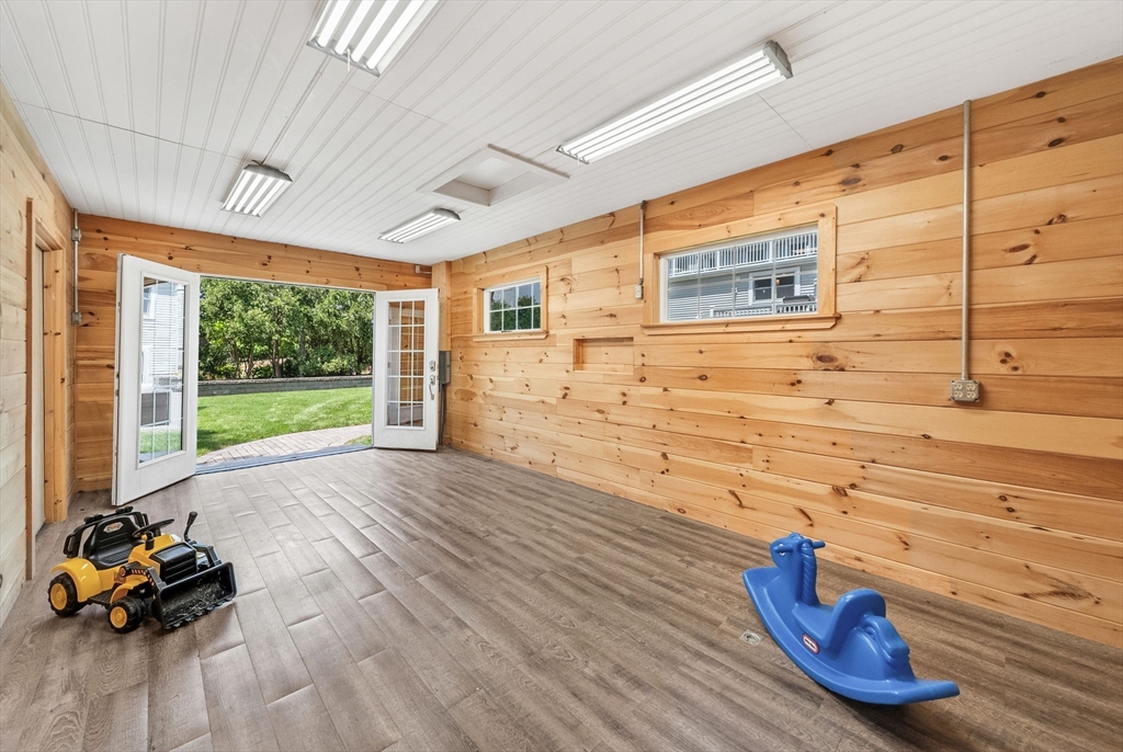 86 Grosvenor Road Needham, MA 02492 - Photo 32 of 35 Gallery Image 32