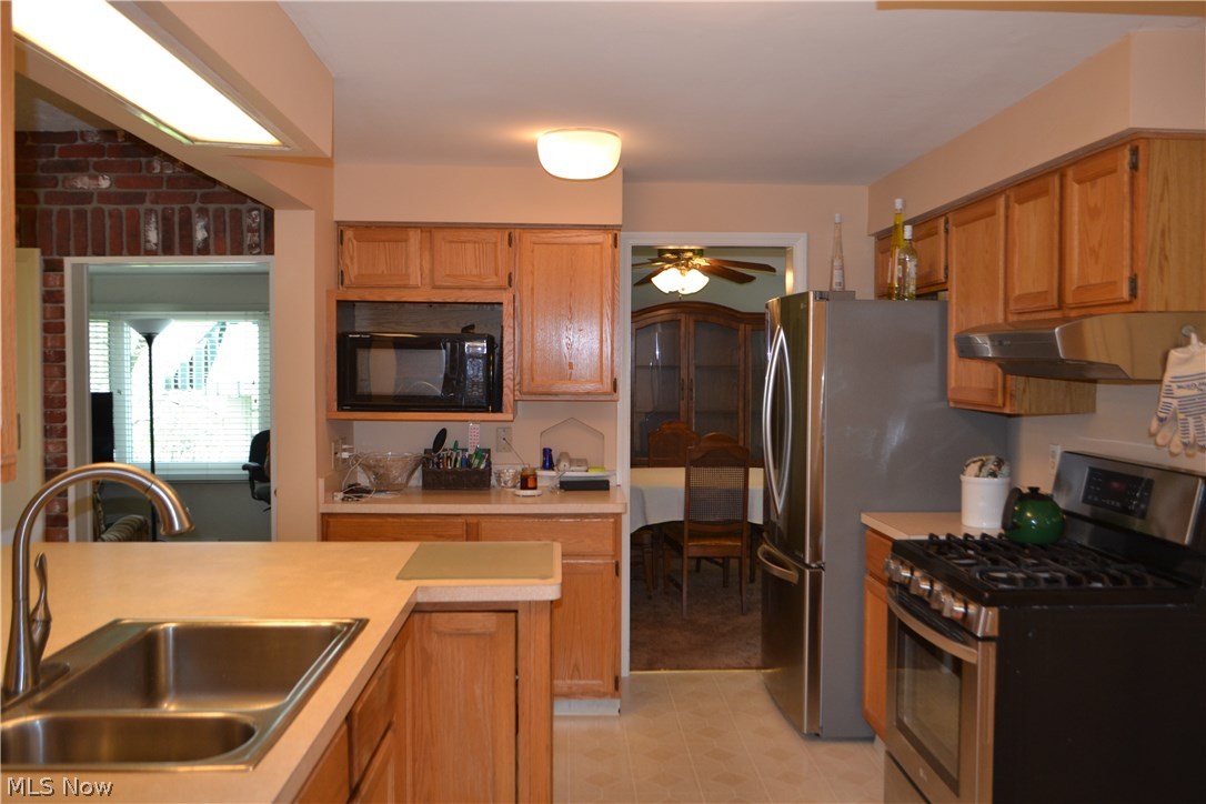 830 Quilliams Road Cleveland Heights, OH 44121 - Photo 11 of 35 Flow!!!!!