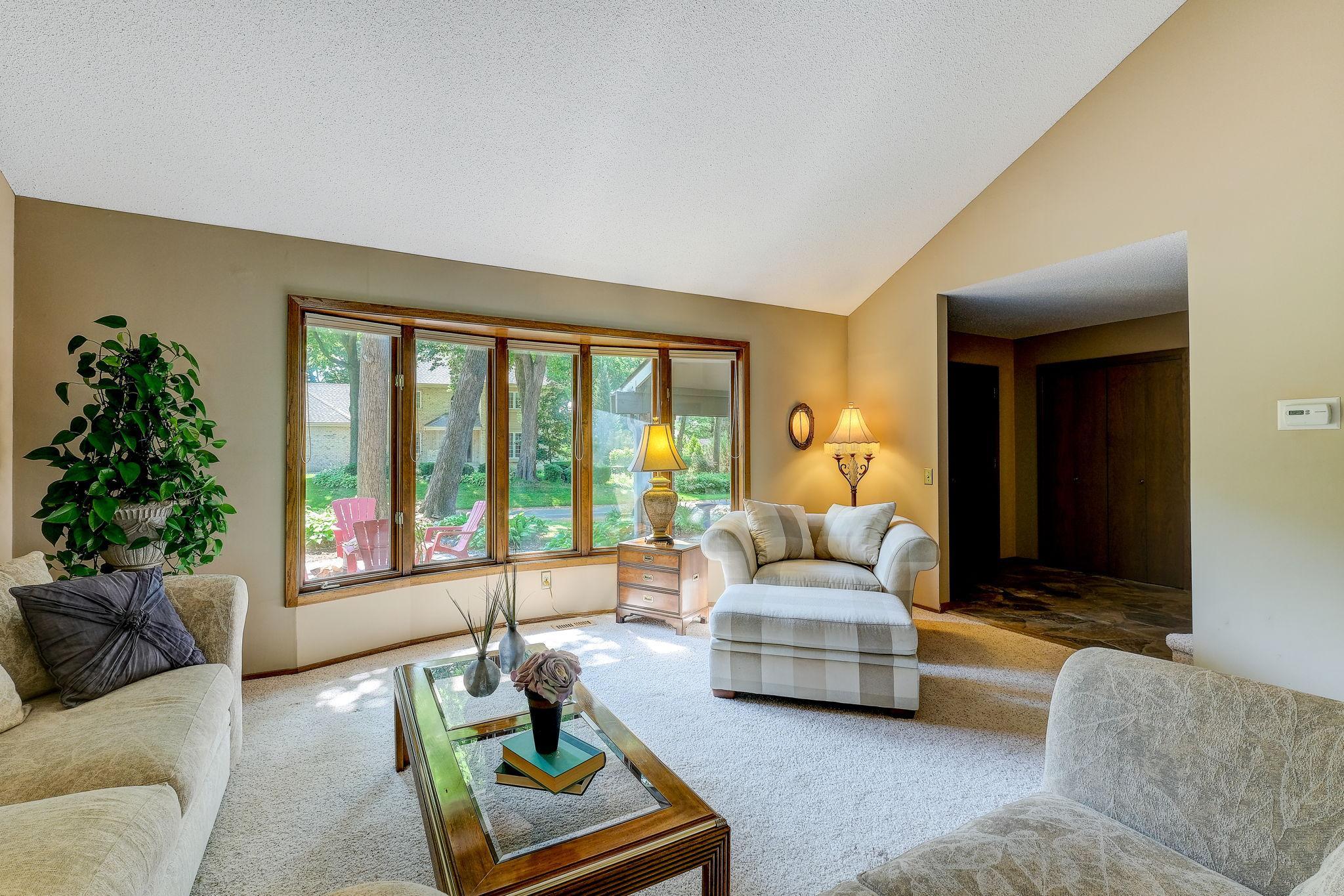 8013 Island Road Eden Prairie, MN 55347 - Photo 11 of 35