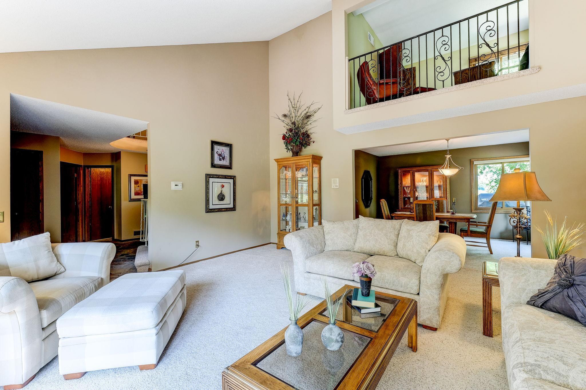 8013 Island Road Eden Prairie, MN 55347 - Photo 12 of 35