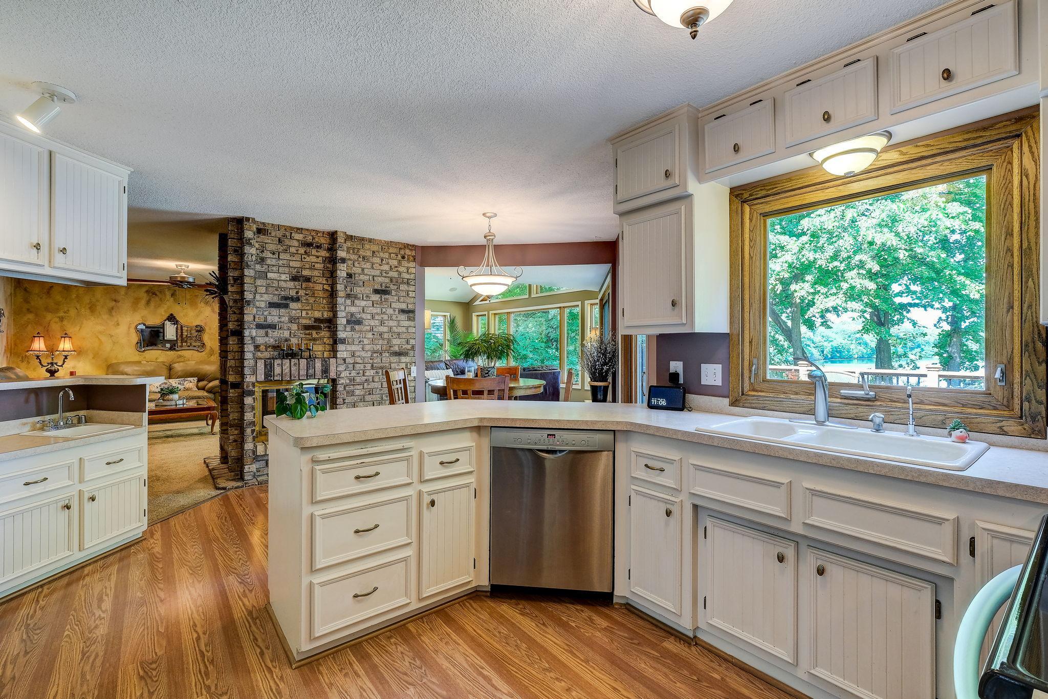 8013 Island Road Eden Prairie, MN 55347 - Photo 14 of 35