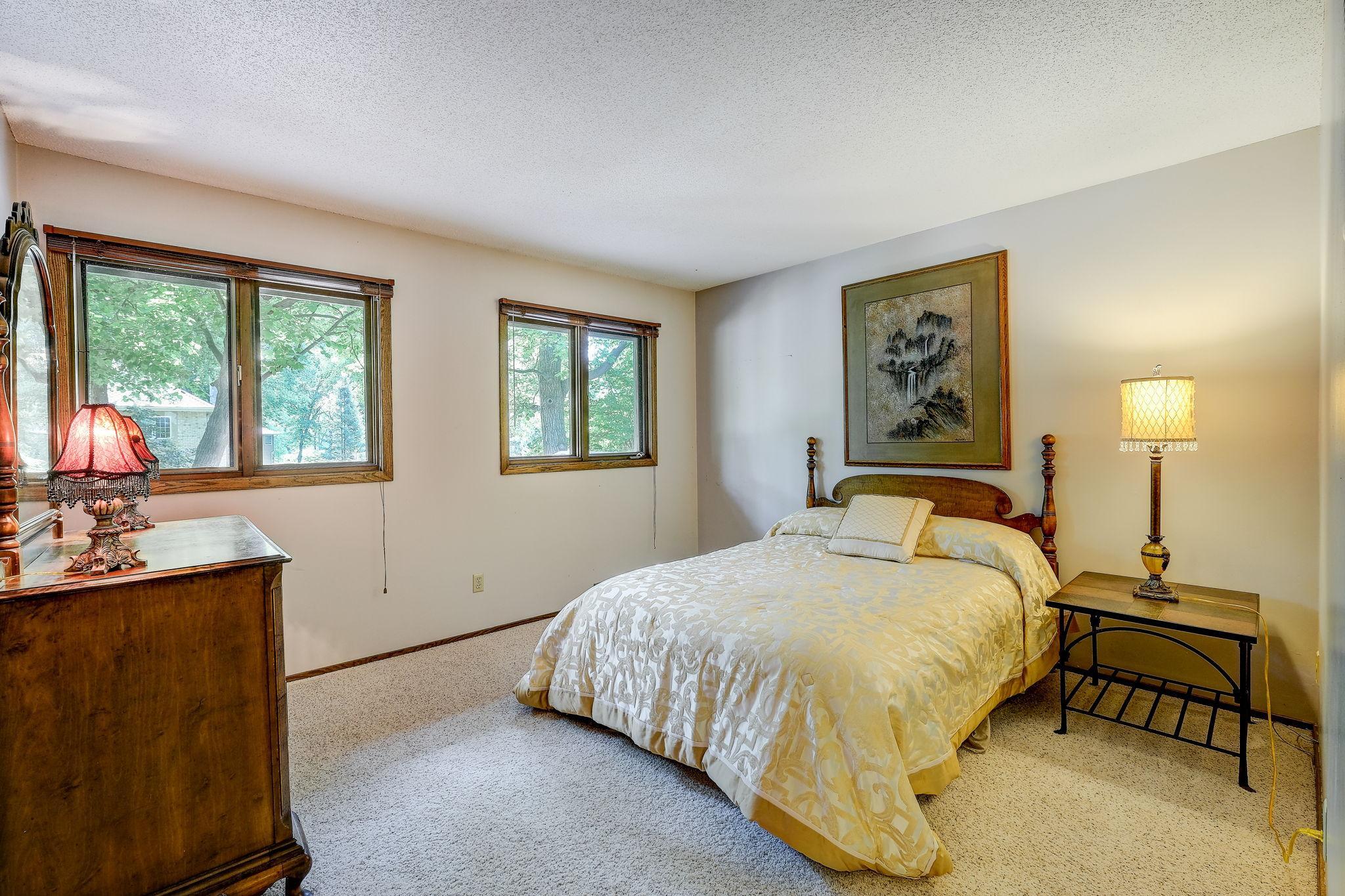 8013 Island Road Eden Prairie, MN 55347 - Photo 23 of 35