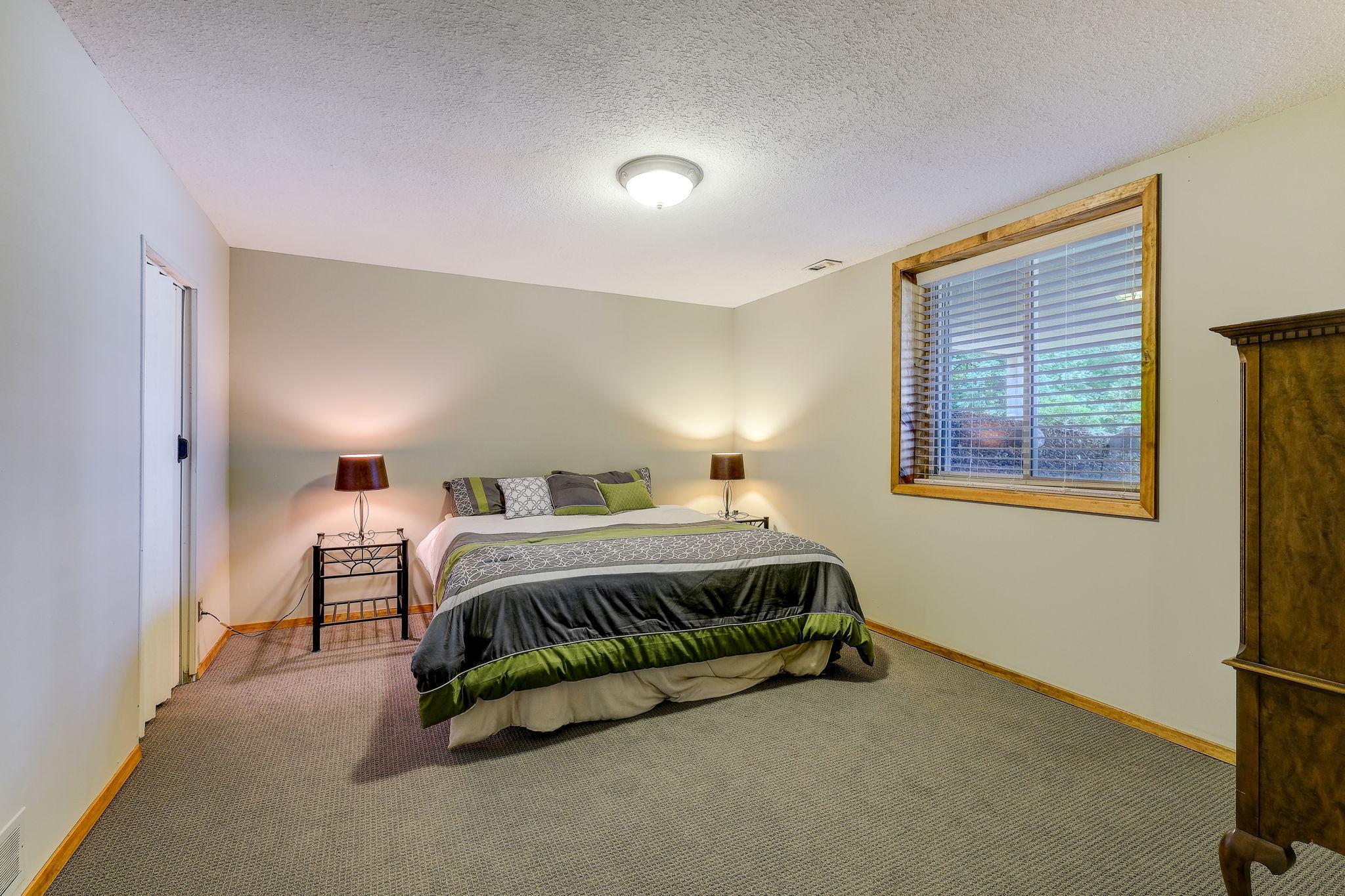 8013 Island Road Eden Prairie, MN 55347 - Photo 25 of 35