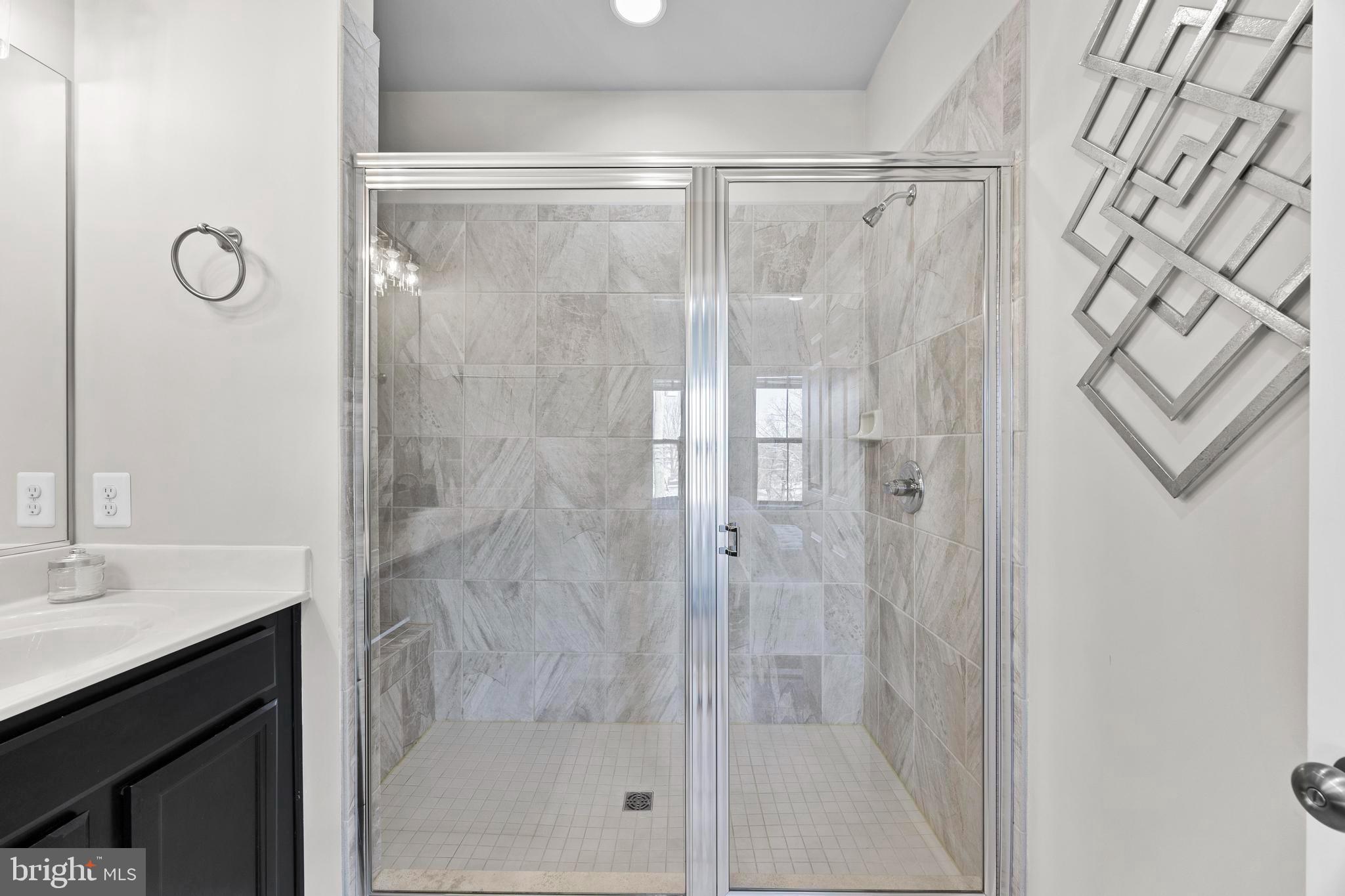 14247 Travilah Road Rockville, MD 20850 - Photo 44 of 100 Large Walk-in Shower