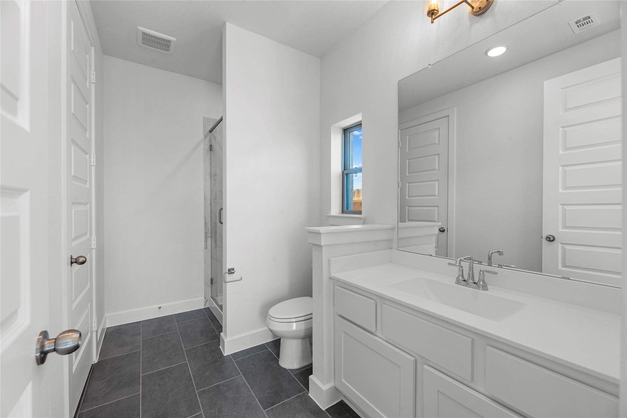 8918 Acropolis Lane Manvel, TX 77578 - Photo 14 of 30 Representative image. Features, selections and colors may vary.