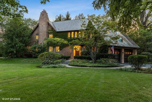 $1,645,000 | 1027 Locust Road, Wilmette, IL 60091
