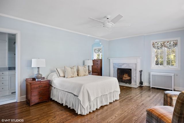 $1,645,000 | 1027 Locust Road, Wilmette, IL 60091