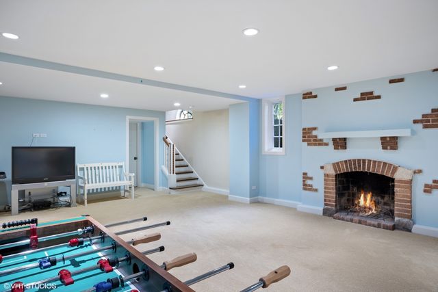 $1,645,000 | 1027 Locust Road, Wilmette, IL 60091