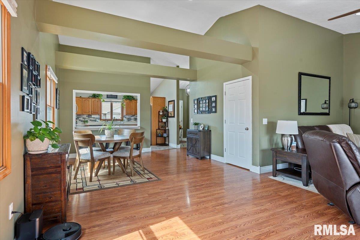 2806 Haggard Drive Springfield, IL 62711 - Photo 9 of 41 Gallery Image 9