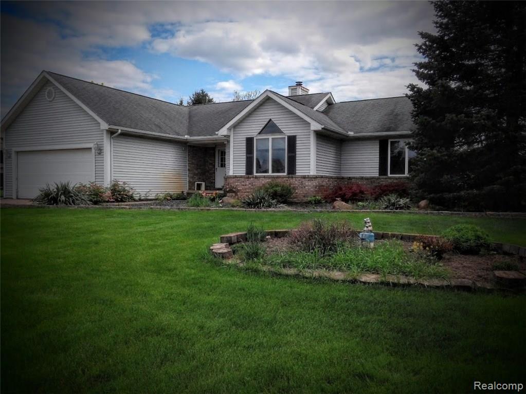 6878 Kestrel Ridge Rd.