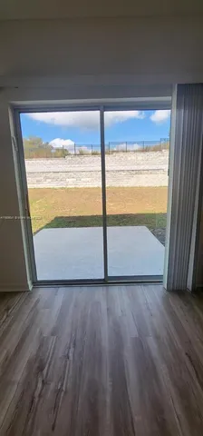 $2,500 | 9348 Westside Hls Drive, Unit 9348, Davenport, FL 33896