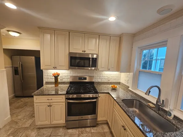 $2,489,000 | 67-69 Palfrey Street, Watertown, MA 02472