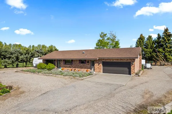 $830,000 | 479 East 97th South, Idaho Falls, ID 83404