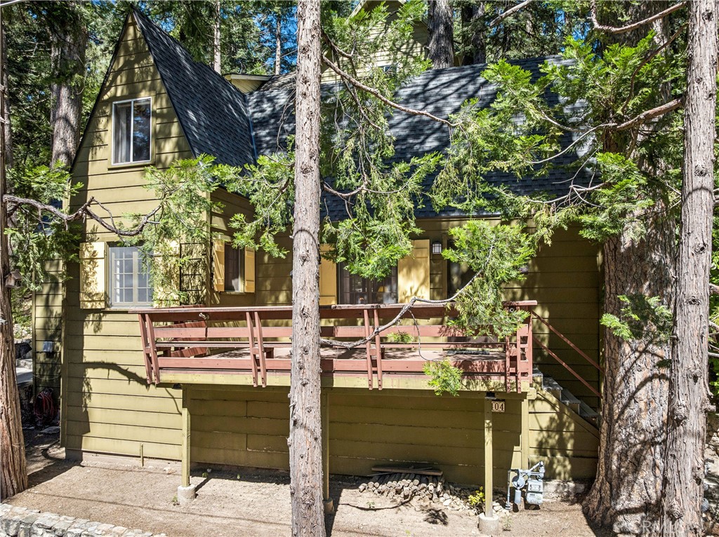 404 Hillside Road Lake Arrowhead, CA 92352 - Photo 21 of 30